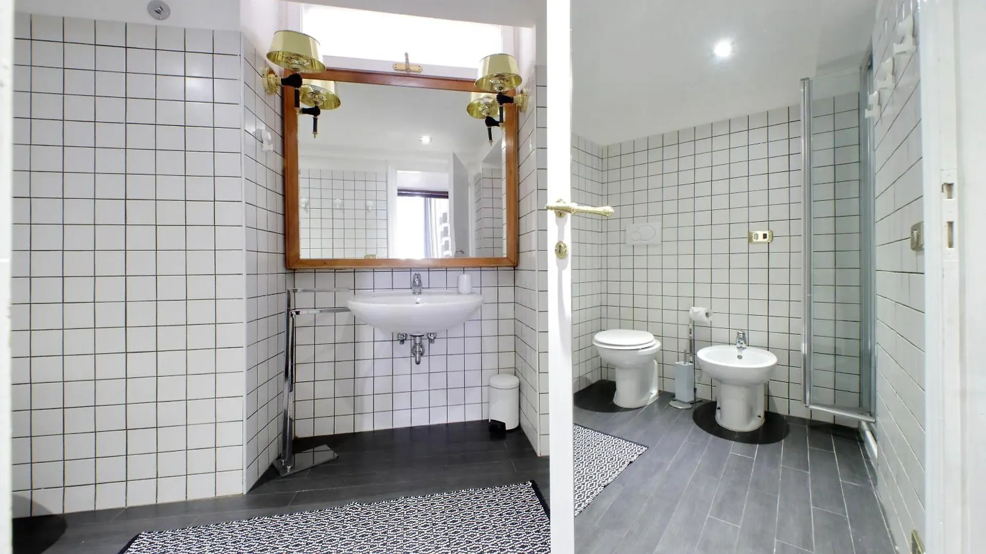 Leonina4 Cozy Apartment Rome